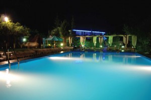 Caprice Monteoru Piscina