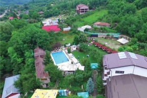 Caprice Monteoru Complex